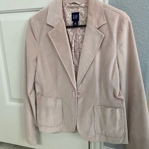 Women’s pink velvet blazer